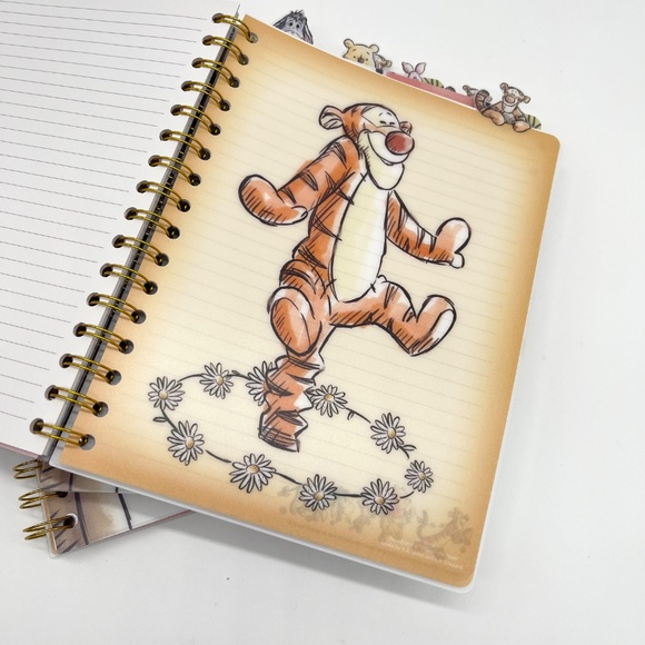 Disney Winnie the Pooh Spiral Notebook Journal Set of 4 w/ 4 Tab Dividers – New - Picture 5 of 8